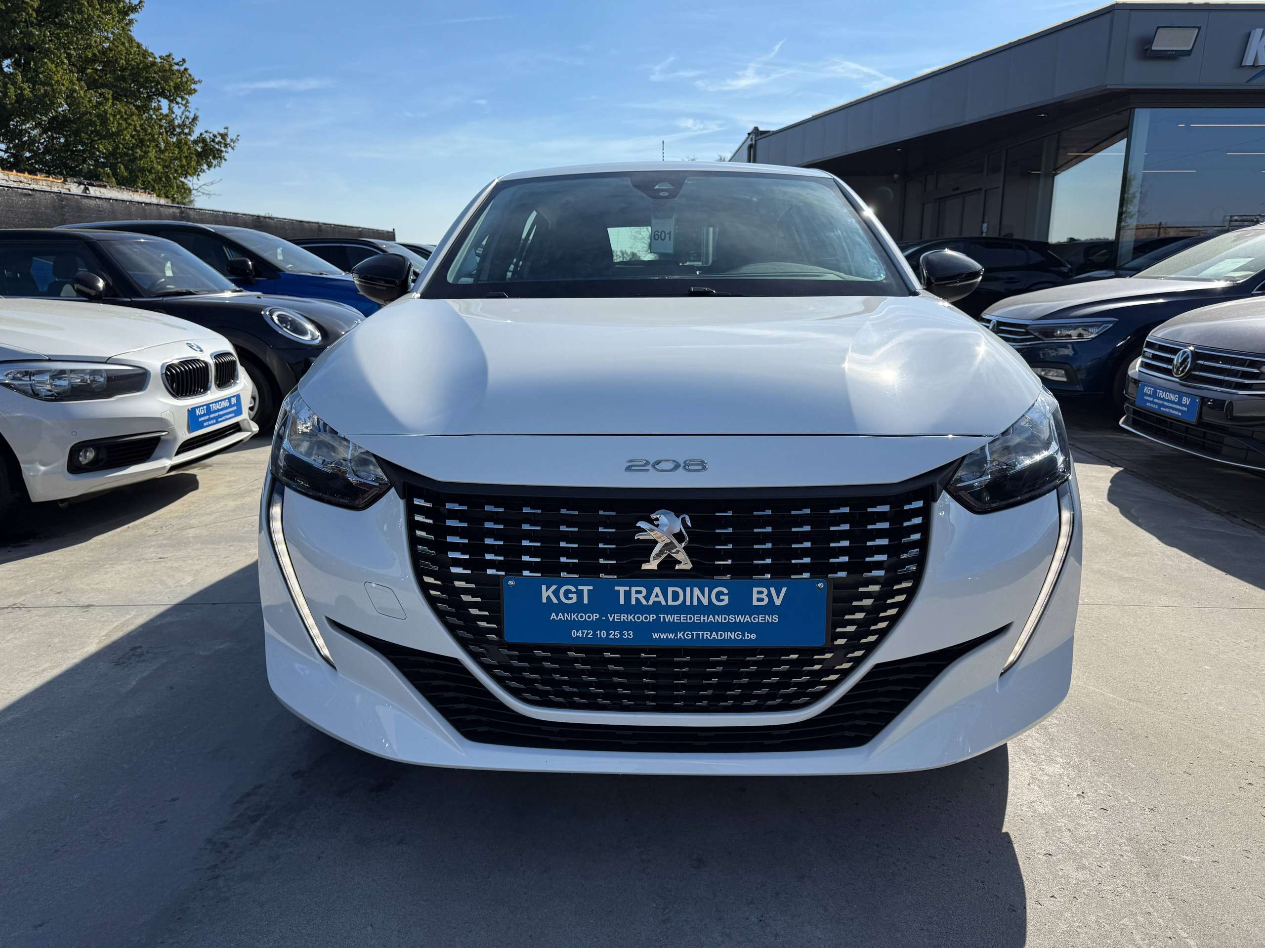 e6470fd4-c6f0-43f6-b226-2584090923c32-peugeot-208-1-2i-navigatie-carplay-lane-assist-bluetooth-parkeersensoren-led-carpass.jpg