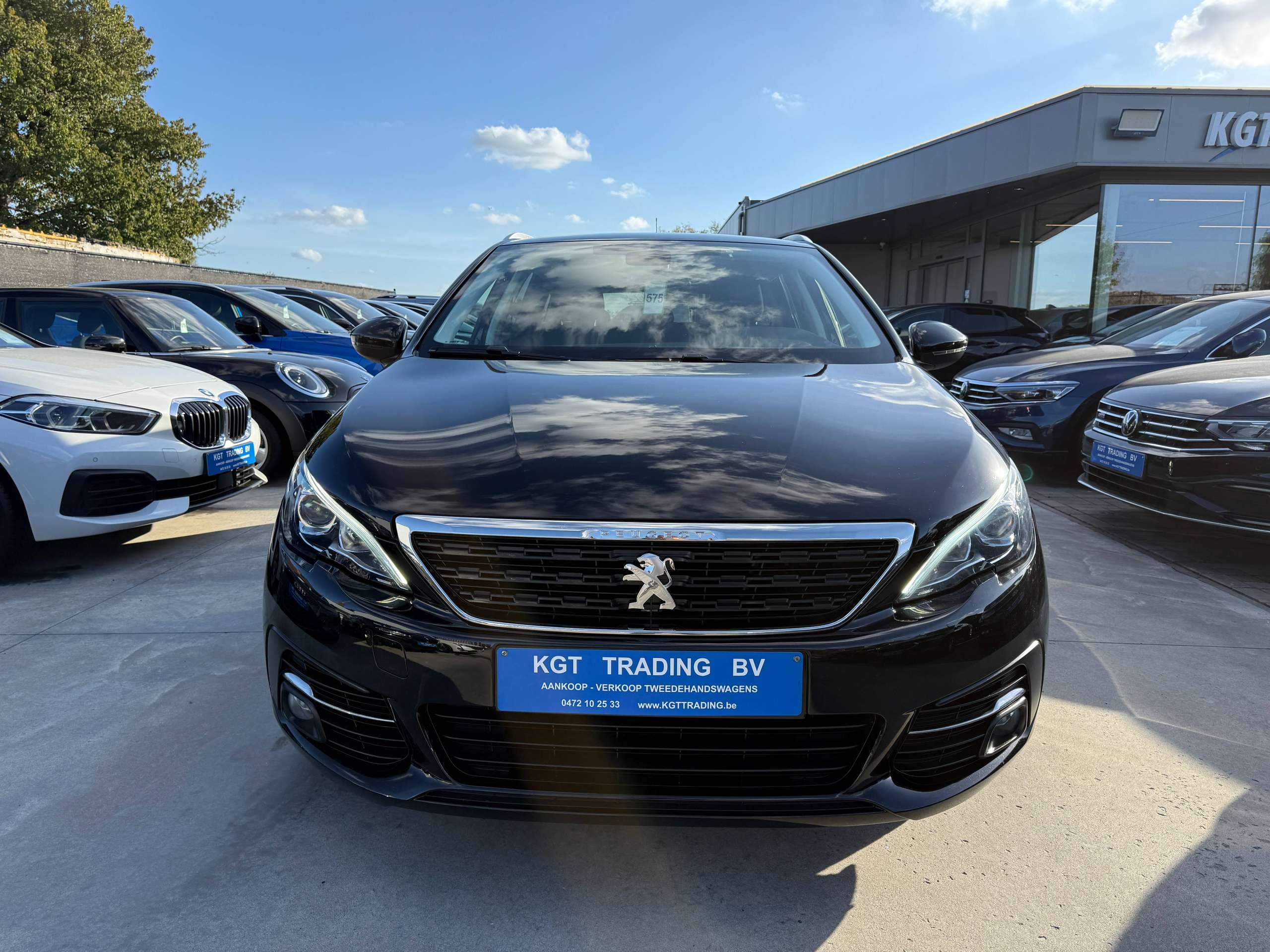 f73d776a-041e-42ea-b2a3-8bff8f3a6f402-peugeot-308-sw-1-2i-110pk-navigatie-camera-virtual-cockpit-carplay-led-alu-pdc-trekhaak.jpg