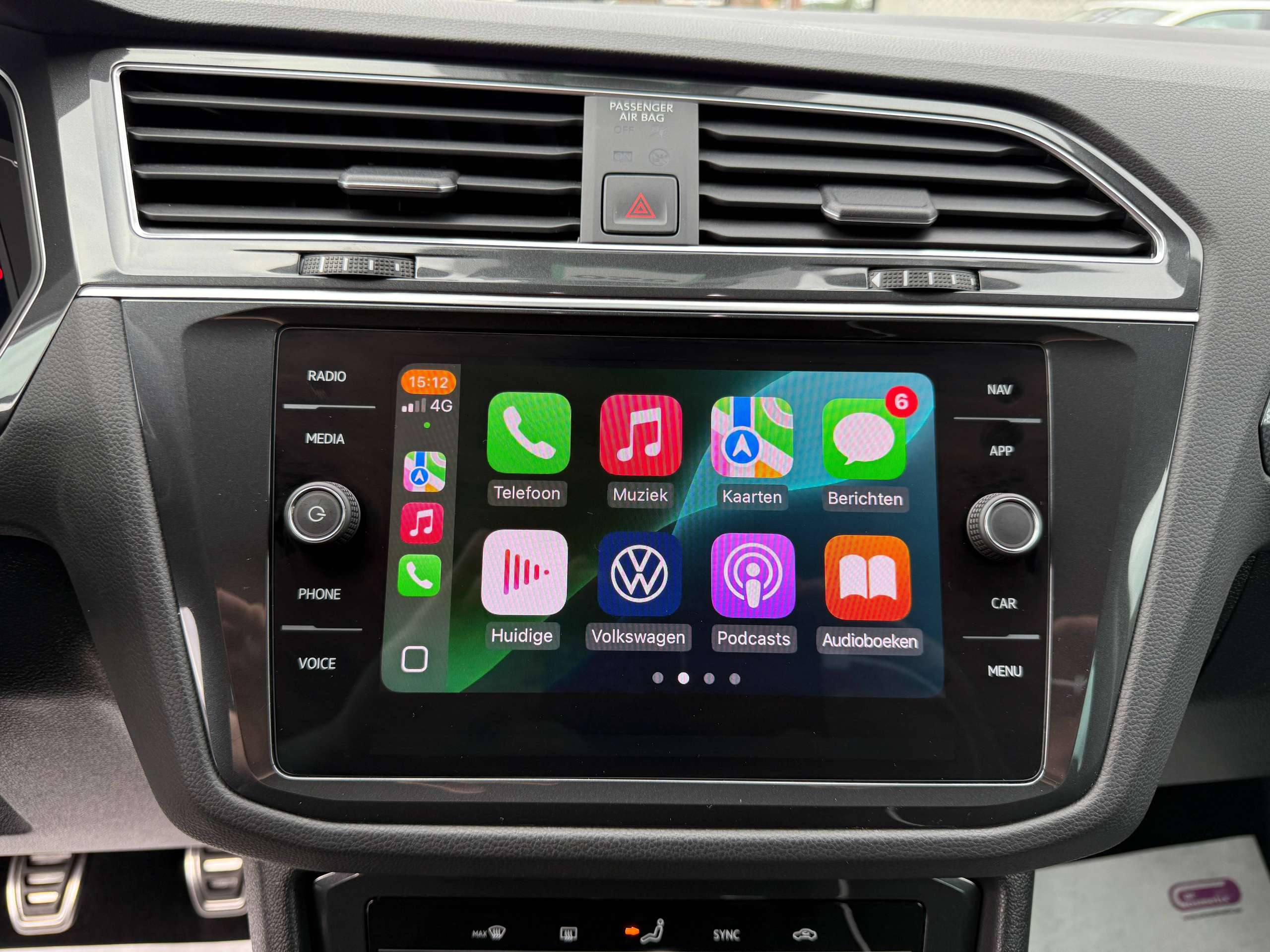 f7cf24af-1b31-4b54-90cb-dc601935825030-volkswagen-tiguan-1-5-tsi-150pk-facelift-navigatie-virtual-harman-kardon-camera-trekhaak-full-led-pdc-alu.jpg